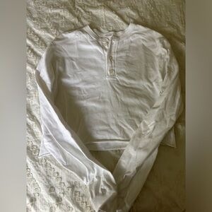 BRANDY MELVILLE/JOHN GALT White Cropped Henley Long Sleeve
